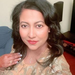 Meet your Posher, Saima